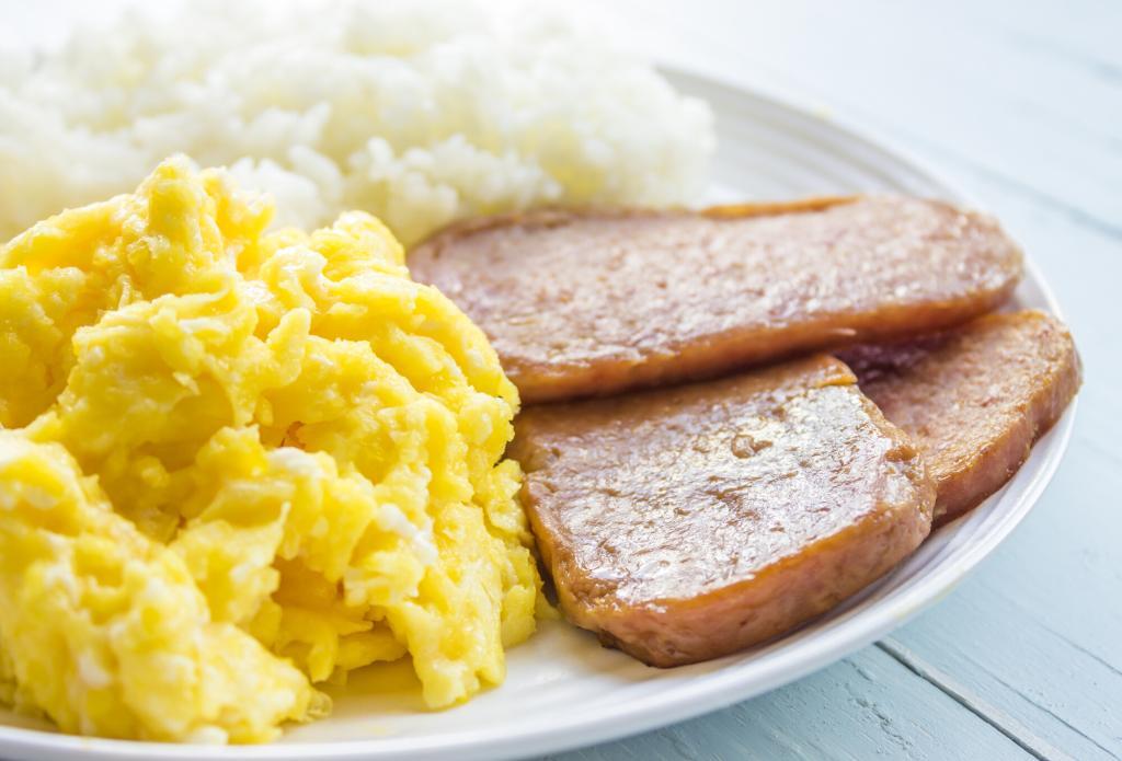 SPAM, eggs and rice for breakfast