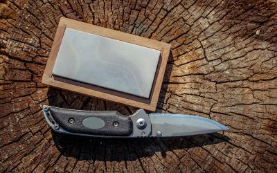 Best Survival Knife Sharpener: Top 20 Reviewed in 2023